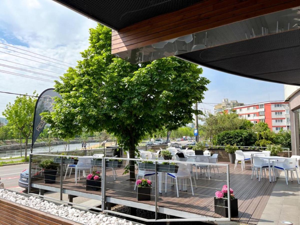 Hotel River Park Cluj-Napoca Exterior foto