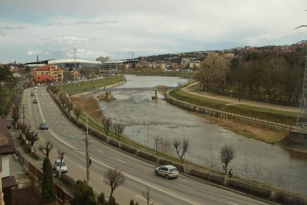 Hotel River Park Cluj-Napoca Exterior foto